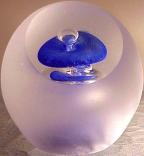 Frosted Balloon paperweight by Lorenzo Studios